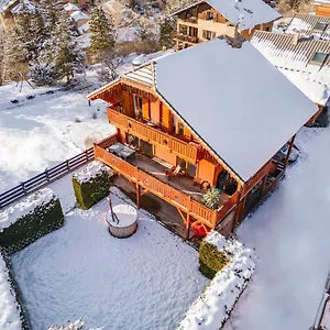 Couette-café Et Table D'hotes Au Datcha, Briançon